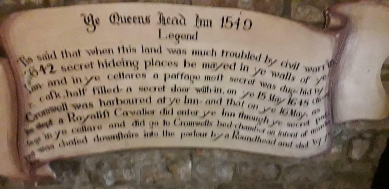 Queens Head Inn Monmouth Exteriör bild